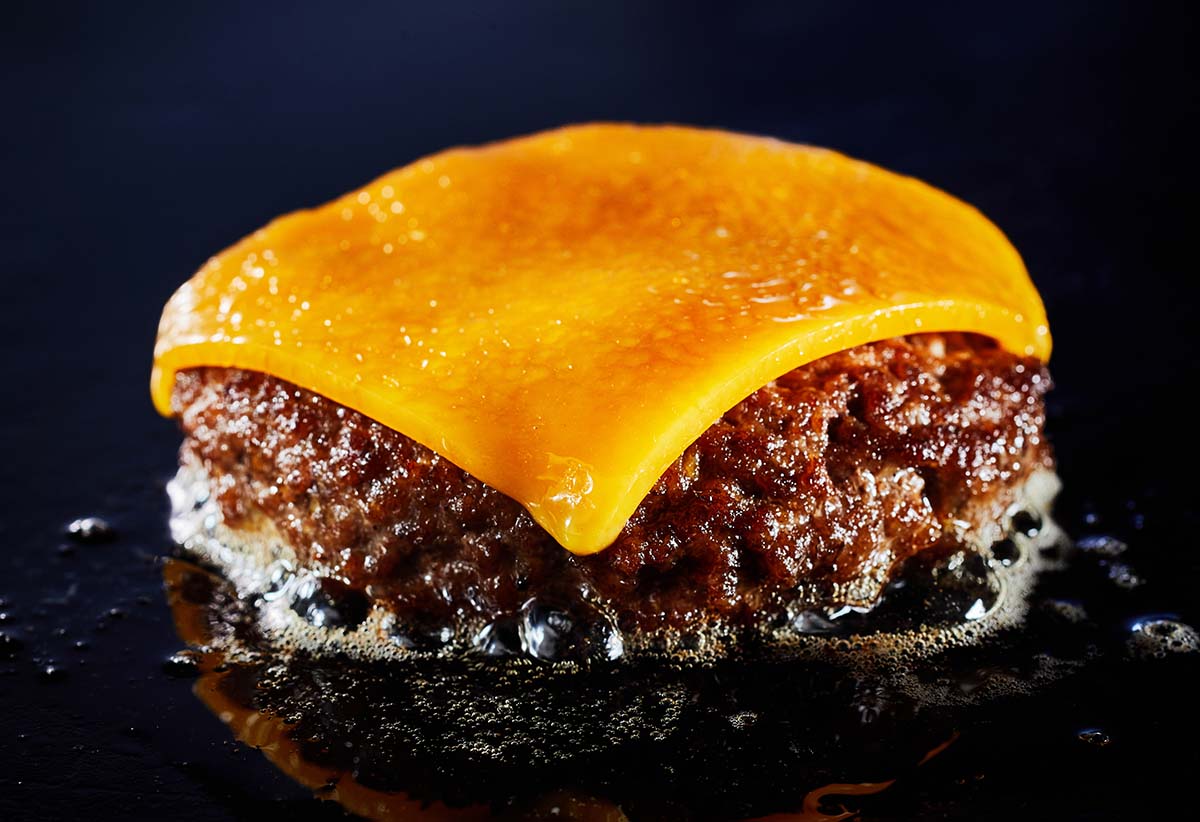 cheeseburger on the blackstone griddle.