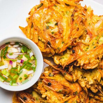 vegetable okoy fritters on a plate.